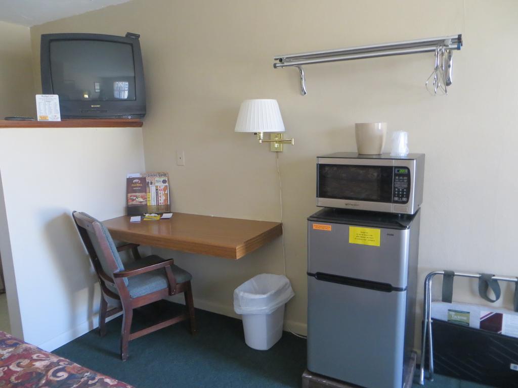 Budget Inn Denison Exterior foto